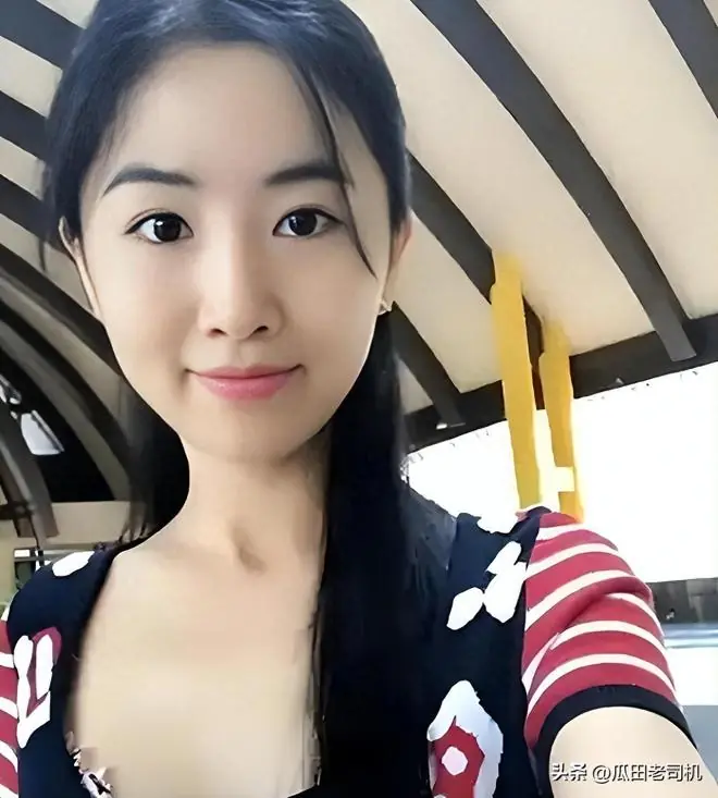三观炸裂!翟欣欣出轨聊天记录流出,尺度大到咂舌,判12年都嫌少