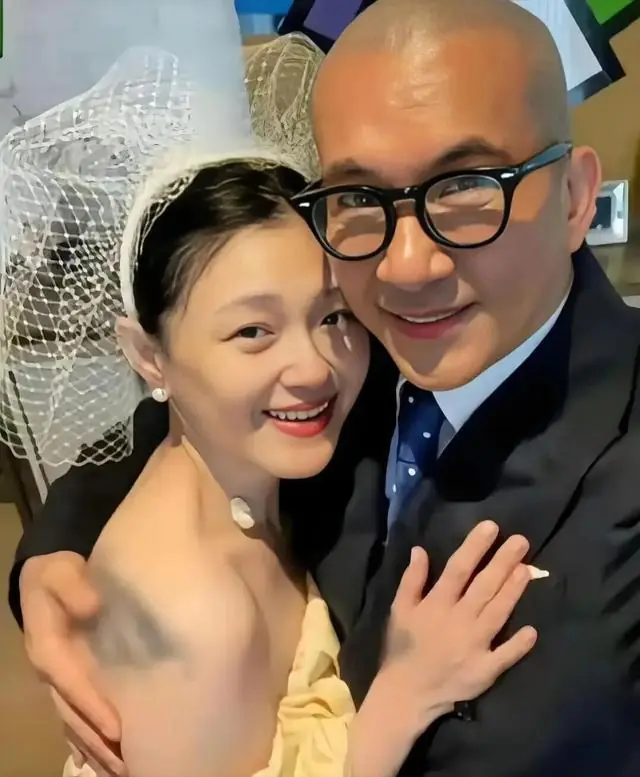 具俊晔被赶出豪宅后才懂：大S的一生，从来没有爱情，全是遍体鳞伤的背叛