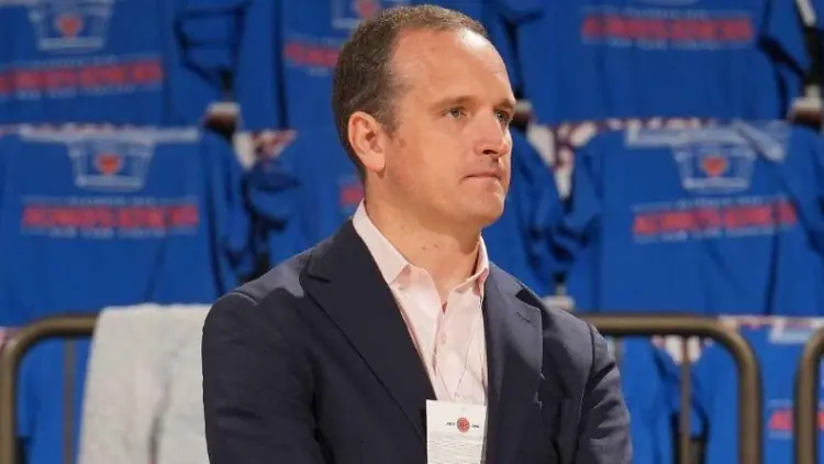 名记:前ESPN资深记者Tim Bontemps 已受聘加入老鹰队管理层