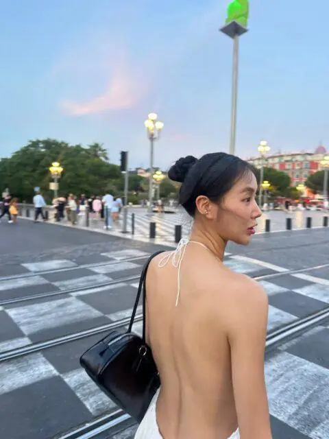 从68公斤“肌肉猪”到惊艳法国街头的露背女神，SISTAR Soyou的身材反差太猛了