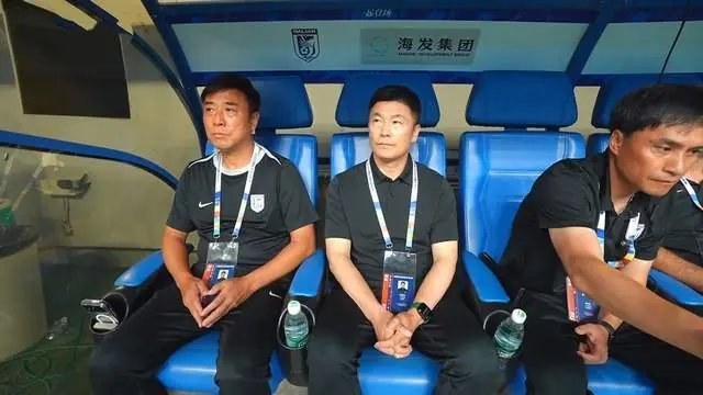 验货成功,冯博轩传球国脚级 大连右路新组合 马莱莱进球难掩问题