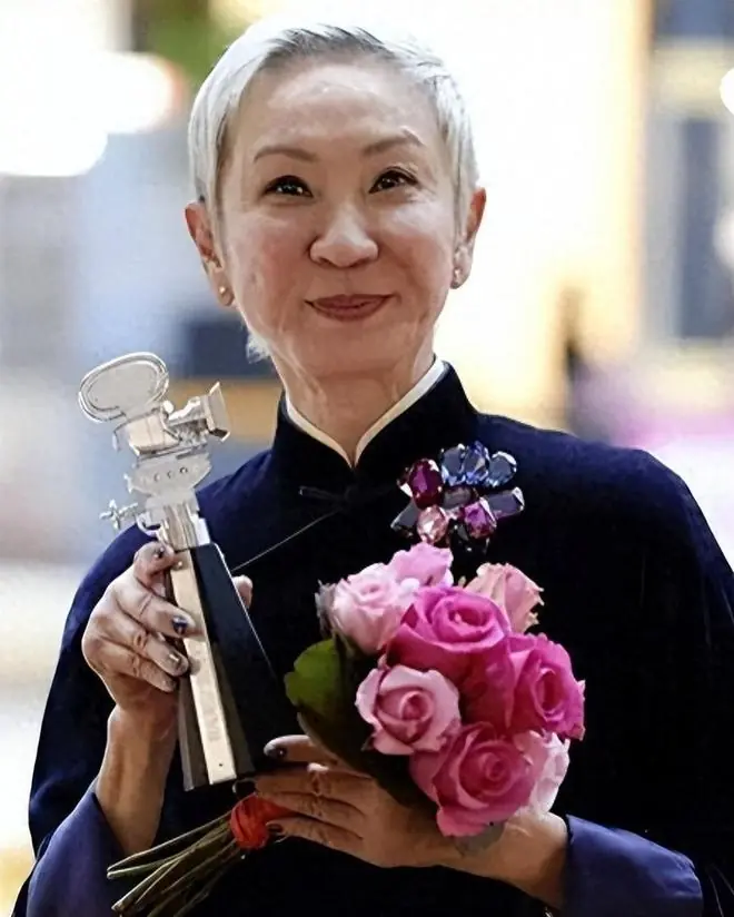 74岁施南生病危：港片传奇背后的遗憾与代价
