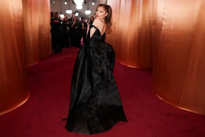 巡演档期撞车,Ariana Grande遗憾退出《美恐》第13季