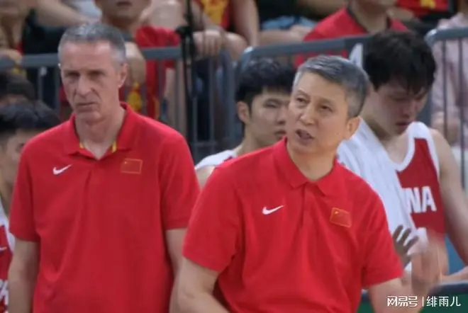 中国男篮出线告急!郭士强被迫退出国家队,或加盟广东取代杜锋?