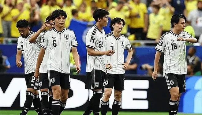 巴西2-1送走日本!但巴西人提南京731,上海球迷举动惹争议
