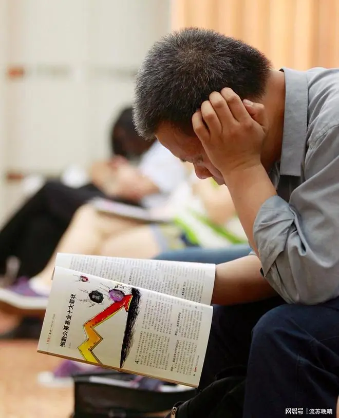 明明没有经济危机，为什么全行业都在降价内卷杀价？