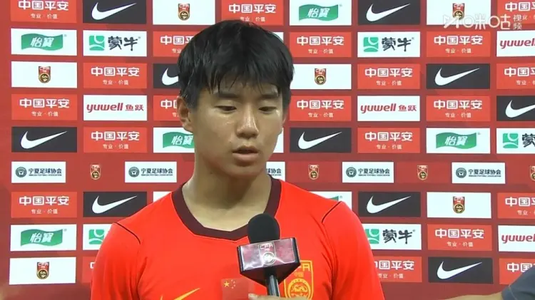 U17队长周雨诺:对手身体和脚下都很好,是亚洲层面没见过的球队