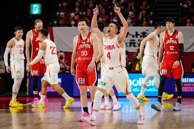 狂输19分!男篮不敌日本队揪出两大“罪臣”,郭士强太想念赵睿