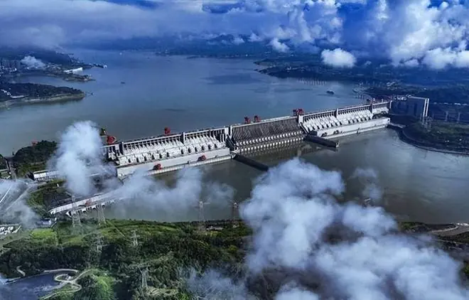 三峡大坝还能撑多久?美国专家分析后,得出的结论竟让人难以置信