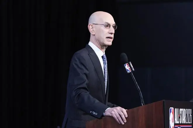 NBA疯狂收割市场!上赛季营收116.8亿美刀!萧华运营封神得意坏了