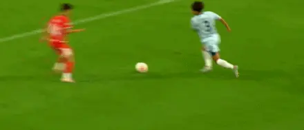 半场：广西恒宸0-1大连鲲城，巴亚拉破僵，拉普辛失点