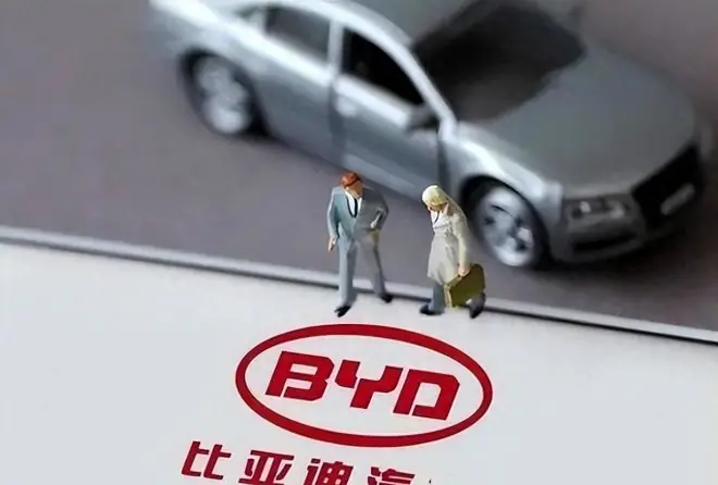 存货1604亿,市值蒸发8000亿:比亚迪,终究还是成了一家“车企”