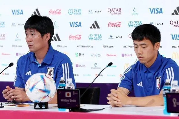 森保一：我想找机会向远藤航道歉，这一切都是为了日本国家队