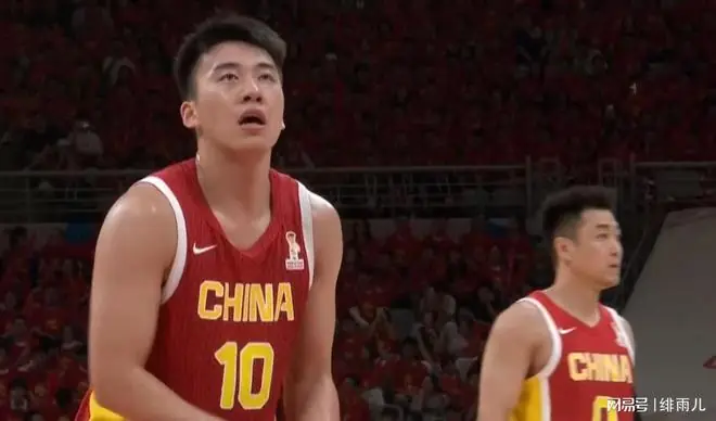 男篮4人离队！王俊杰赵维伦退出，徐昕加盟NBA球队，杨瀚森不打了
