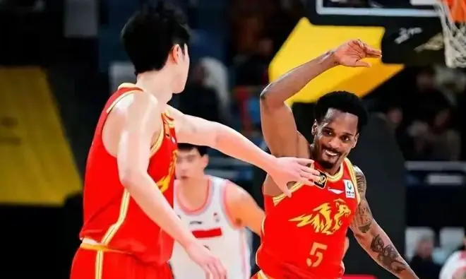 CBA：广州确定不续约郭艾伦但是支付康复费用，杨瀚森归队备战夏联，徐杰结束特训回国，天津官宣新主帅
