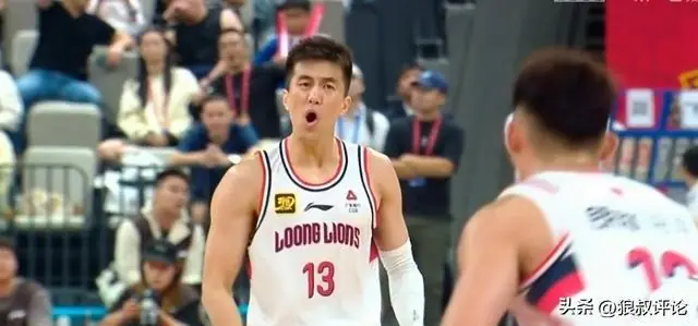 回顾广州引进郭艾伦震惊联盟三方交易：2年后真正的赢家另有其人