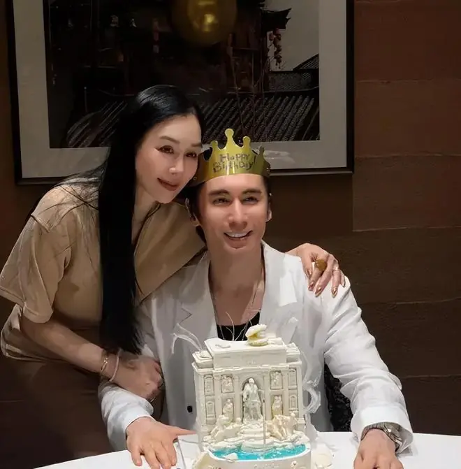 张伦硕迎来44岁生日,老婆钟丽缇为他庆生,幸福感满屏!