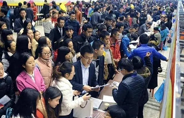 人口大迁徙或成定局？未来超半数中国人，大概会涌向这些地方
