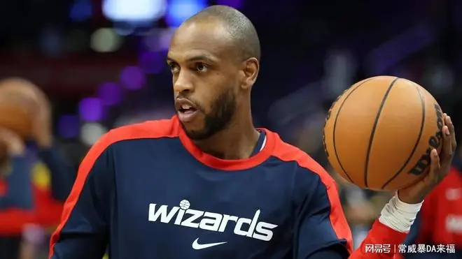 NBA历史第二大交易，六队涉及其中！米德尔顿空降奇才