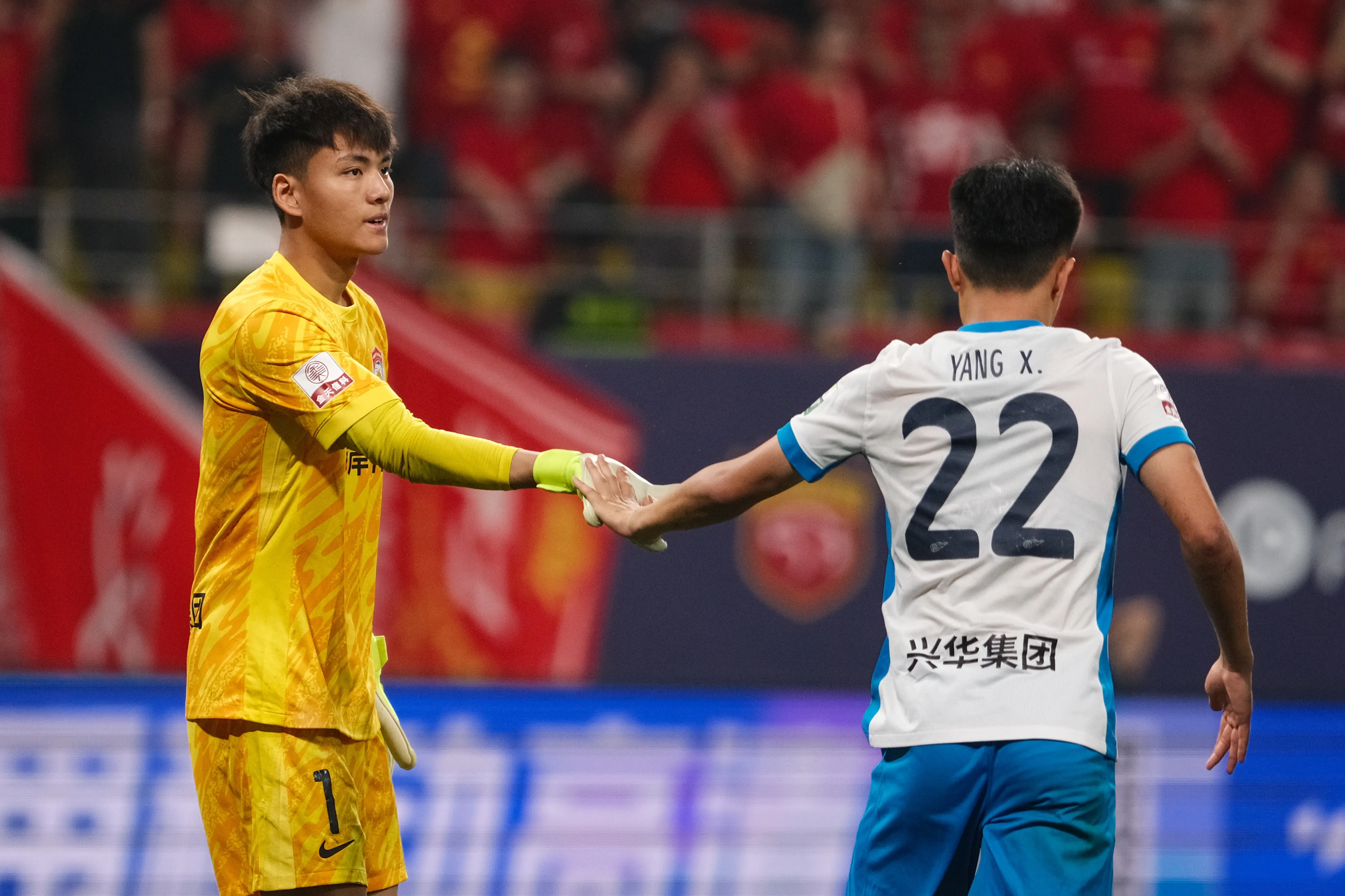 浙江俱乐部副总：李昊回国后争不过西海岸，方昊算是降薪加盟