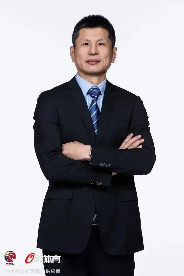 山东高速男篮教练岗位调整：鞠维松任男篮助理教练