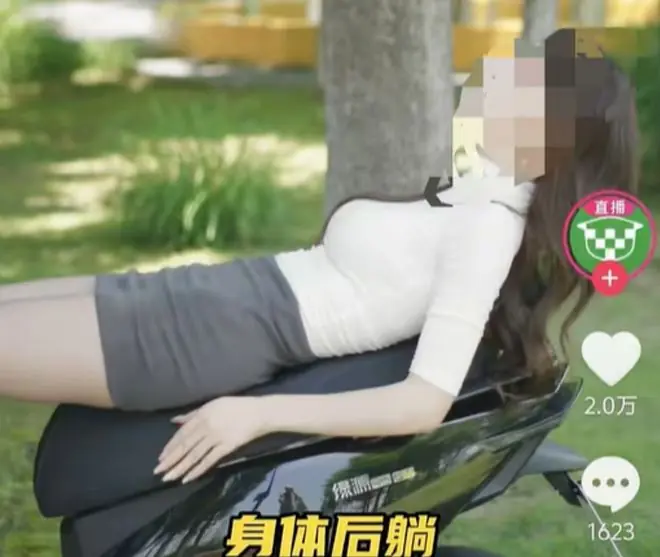 黑丝短裙玩擦边，绿源电动车为邪火致歉