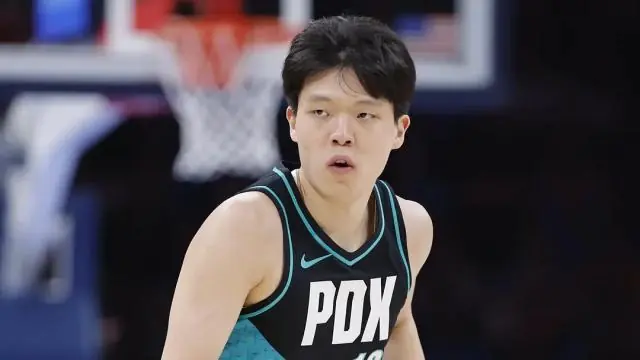 罗威回归+签下卡尔森！杨瀚森竞争形势更严峻