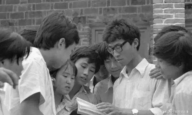 84年妻子离世,丈母娘让我娶了妻姐,新婚当天我才知道妻姐身份