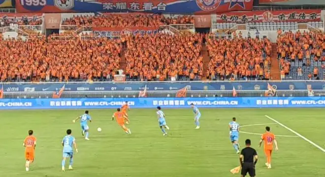 半场战报|买乌郎、泽卡进球，泰山暂以3：1领先云南玉昆