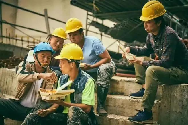 2026年,是大批打工人“快撑不住”集中爆发的一年!