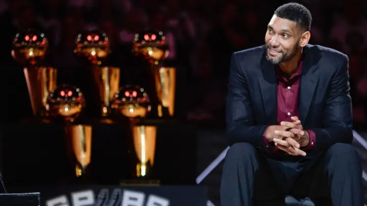 10年前的今天:马刺基石邓肯宣布退役 石佛结束19年NBA生涯