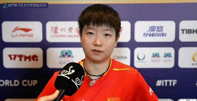 这条采访到底哪儿不对劲?